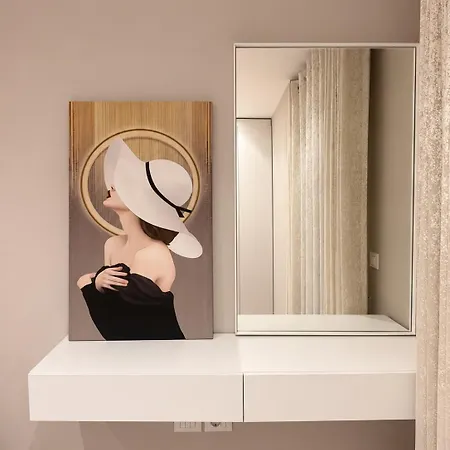 Fiore Prive - Luxury - 2br - 2 Bathrooms - Free Parking Appartement Tirana